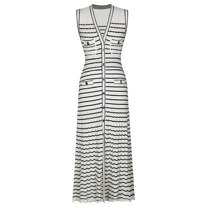 V-neck Contrasting Color Knitted Midi Dress