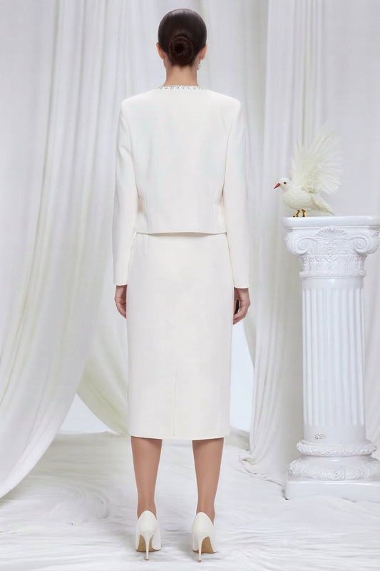 Aurelia Blazer – structured shoulder & sculpted waist