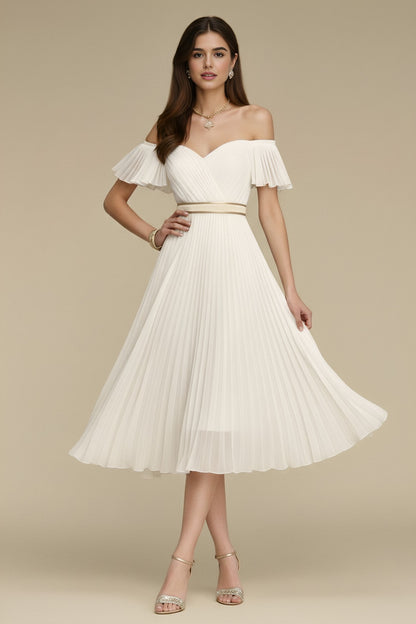 Thea Pleat Dress • Ivory