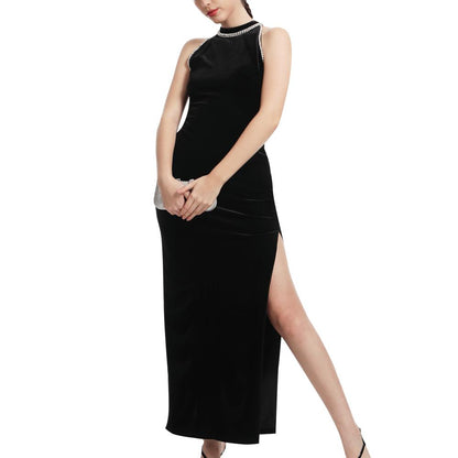 Aperlamiri Crystal Stand Collar Maxi Dress